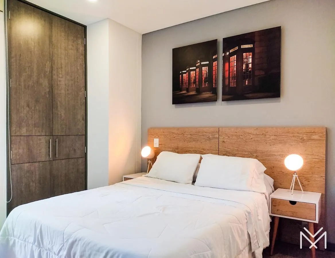ميديلين Edificio Class Suites