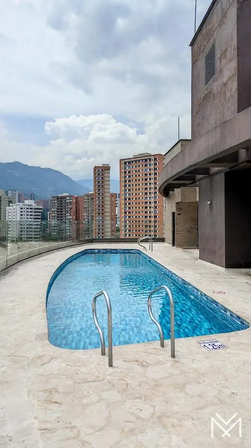 ميديلين Edificio Class Suites شقة